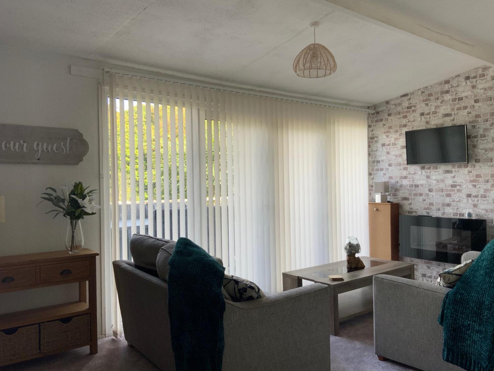 קרנארפון Holiday Cabin Sleeps 5 Glan Gwna Holiday Park מראה חיצוני תמונה